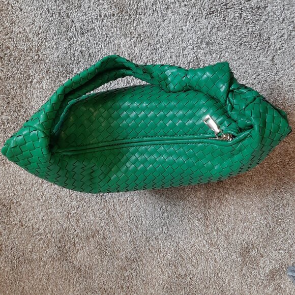Melie Bianco Brigitte Woven Kelly Green Vegan Leather Bag - Picture 6 of 14
